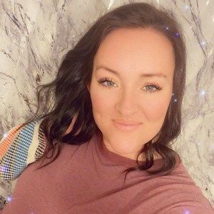 Meet your Posher, Steph